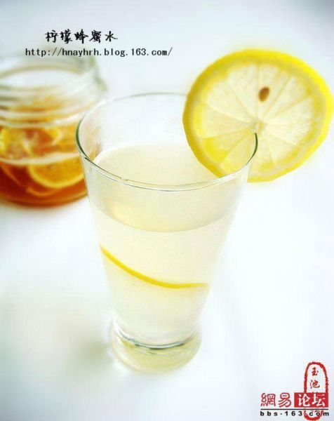 柠檬蜂蜜水成品图