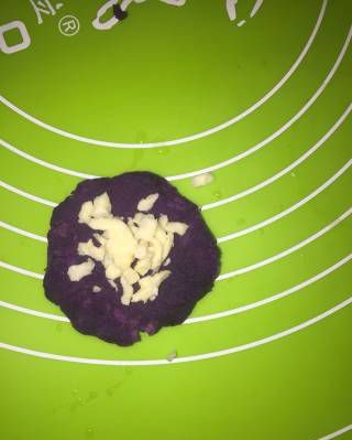 第3步(紫薯芝士饼的做法)