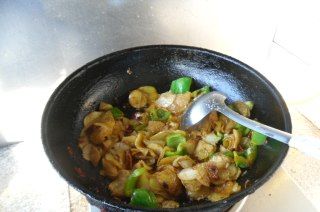 第11步(干锅土豆片的做法)
