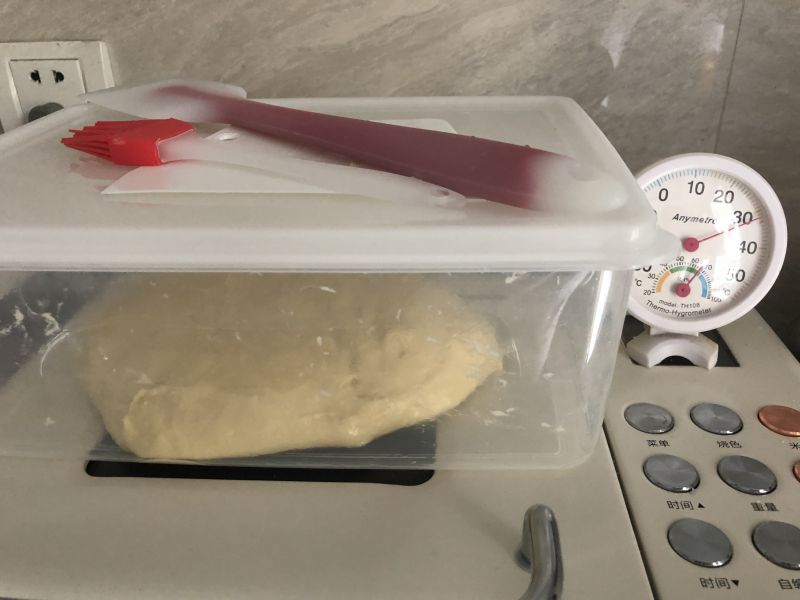 第7步(水合法面包机制作的拉丝面包的做法)