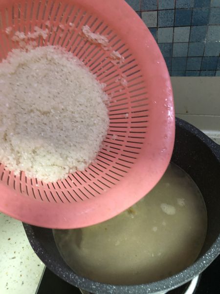 第6步(简单的海鲜粥的做法)