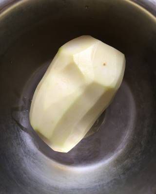 第1步(凉拌土豆片的做法)