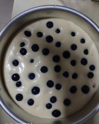 第7步(爆浆蓝莓蛋糕的做法)
