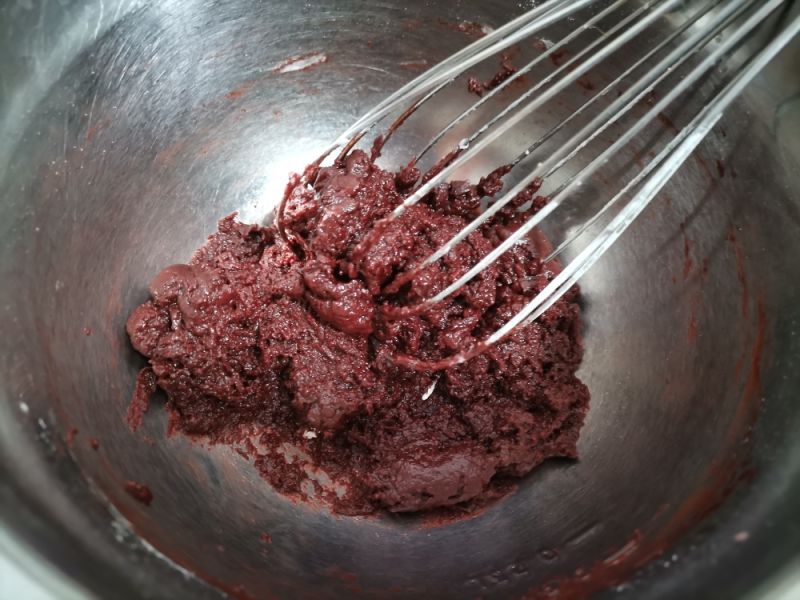 第3步(红丝绒蛋糕的做法)