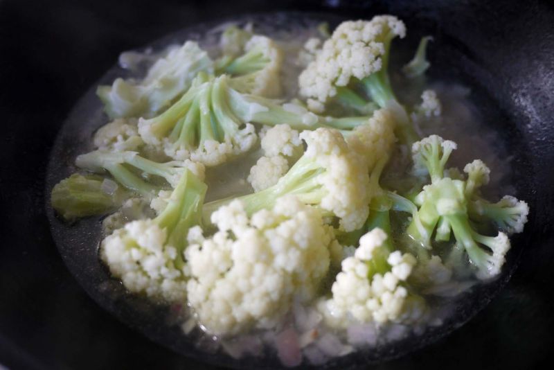 花椰菜洋葱四季浓汤的做法 菜谱大杂烩