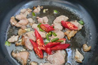 第6步(“ 白菜 ”白菜炒肉的做法)