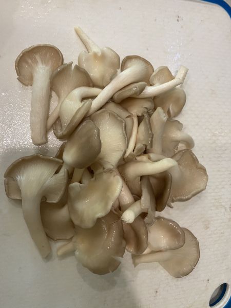 第1步(奶油蘑菇汤的做法)