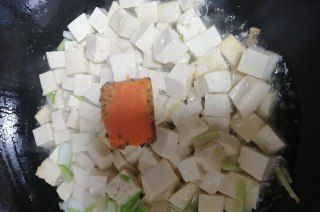 第6步(红油午餐肉烧豆腐的做法)