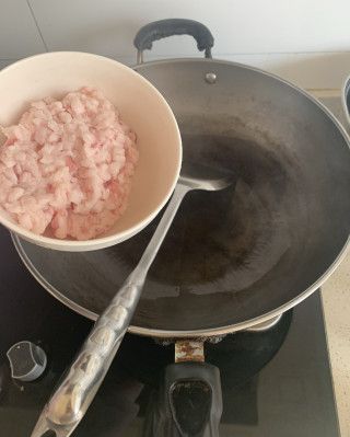 第3步(香菇酱肉包的做法)