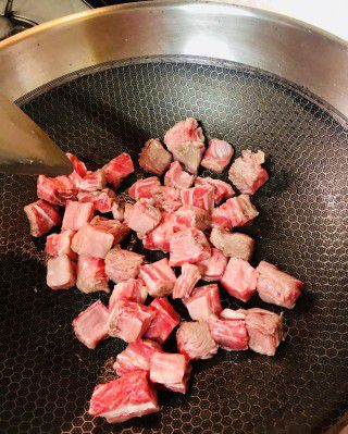 第2步(咖喱牛肉的做法)