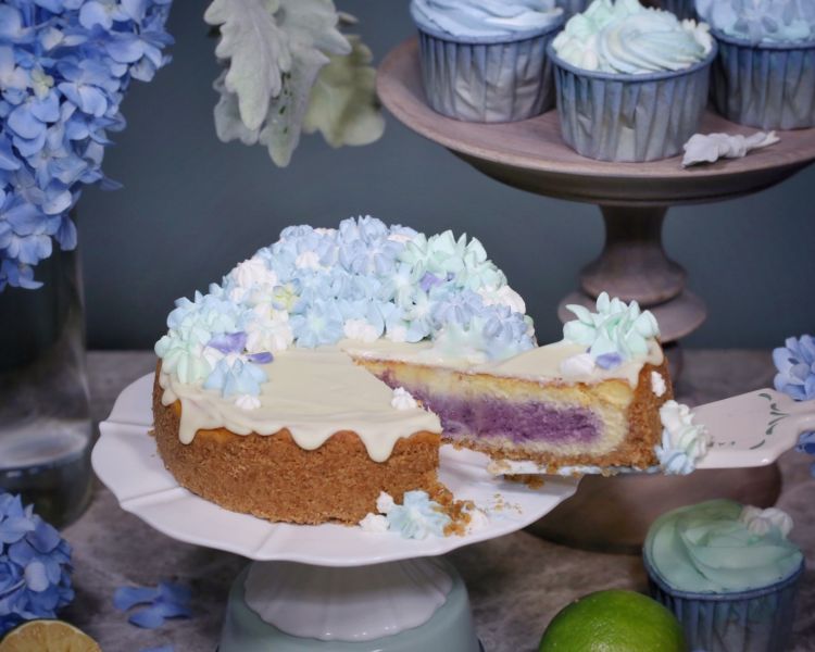 夹心蓝莓芝士蛋糕成品图