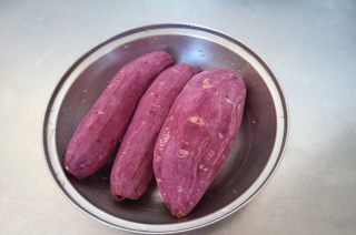第3步(紫薯黑米粥的做法)