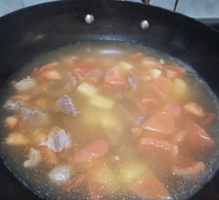 第11步(西红柿土豆炖牛肉的做法)