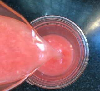第7步(桃子西瓜汁的做法)