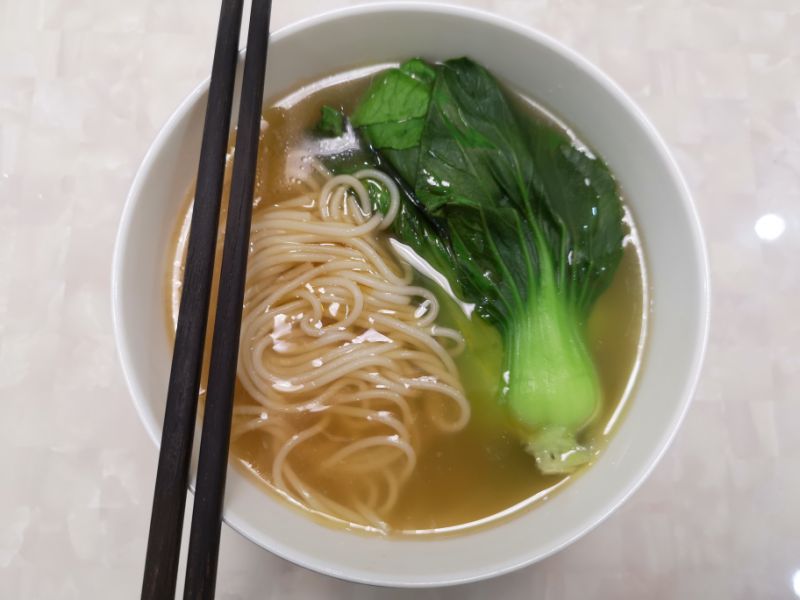 第3步(简单生活却很好吃的——青菜素面的做法)