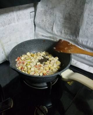 第5步(“豆腐”豆腐青菜炒米的做法)
