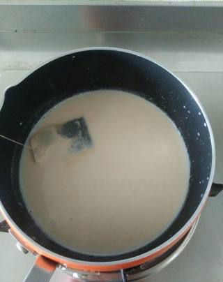 第4步(焦糖奶茶的做法)