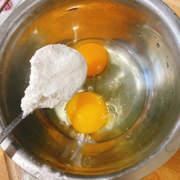 第1步(鸡蛋饼的做法)