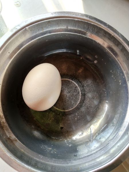 第1步(鸡蛋葱花饼的做法)