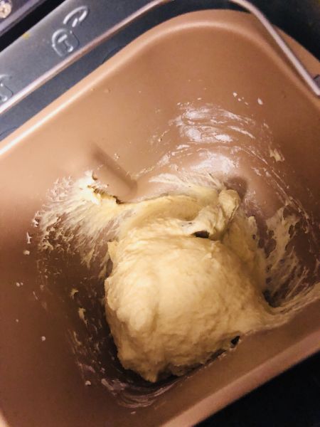 第1步(水合法面包机制作的拉丝面包的做法)