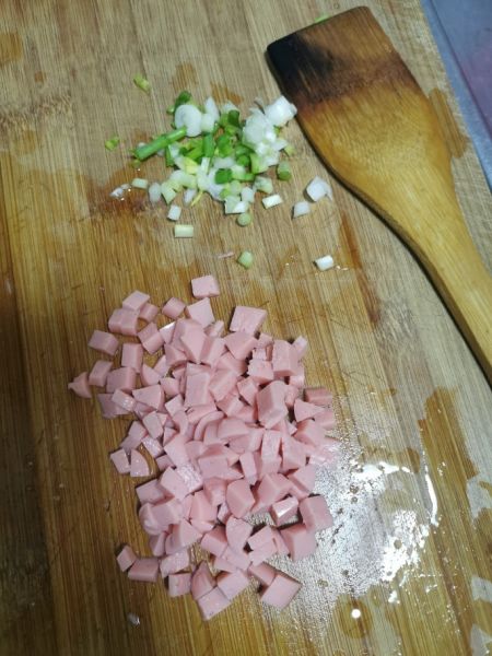 第2步(紫菜炒饭的做法)