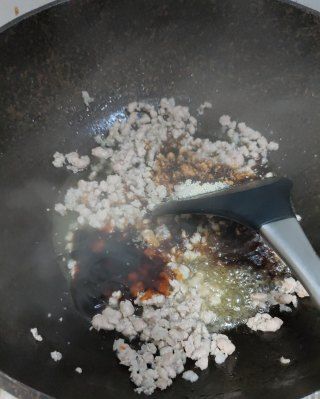 第3步(下饭菜-简易版 肉末烧日本豆腐的做法)