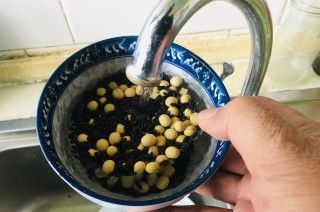 第3步(紫米豆浆的做法)