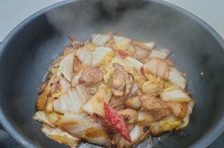 第8步(“ 白菜 ”白菜炒肉的做法)
