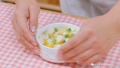 第9步(豆腐蒸蛋  宝宝辅食食谱的做法)