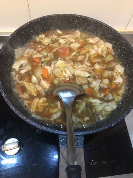 第9步(新疆汤饭(丰富配菜家常版)的做法)