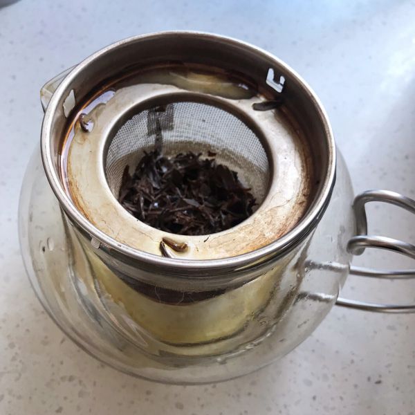 第1步(家制焦糖奶茶红茶的做法)