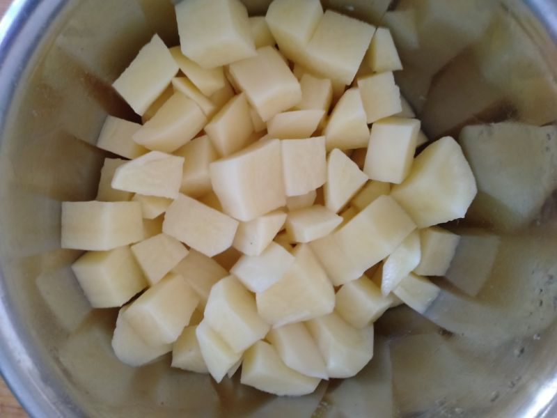第2步(咖喱土豆的做法)