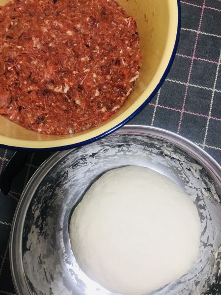 第3步(羊肉胡萝卜饺子的做法)