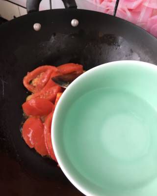 第14步(西红柿鸡蛋拌面的做法)