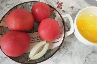 第1步(西红柿鸡蛋的做法)